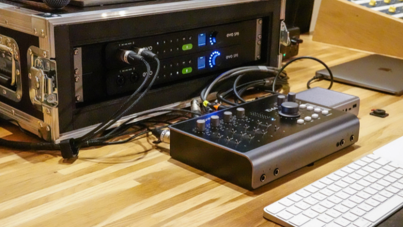 Audio Engineer Trials New EVO SP8s with iD44 Audio Interface