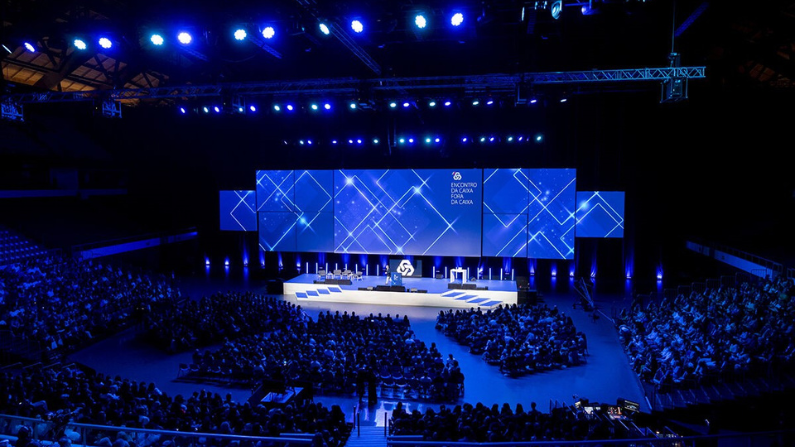 Europalco achieves a technological and futuristic stage for the “Caixa Fora da Caixa” meeting