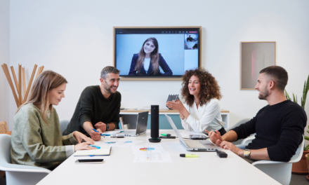 NEW PLUG-AND-PLAY ENVIRONMENTALLY FRIENDLY WIRELESS PRESENTATION SYSTEM FROM PANASONIC